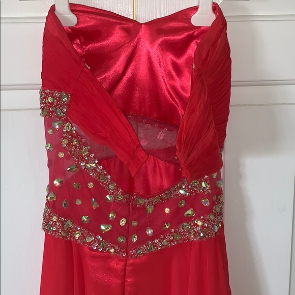 👸 PROM DRESS 👗 - Picture 7 of 8